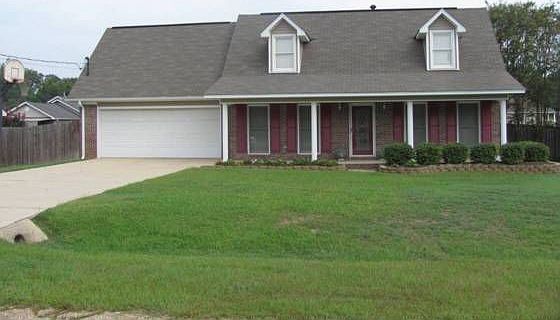 1st image of 14451 Westland Dr