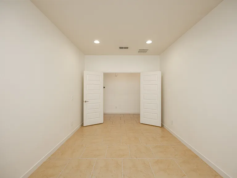 3896 E Alfalfa Dr — Photo 17