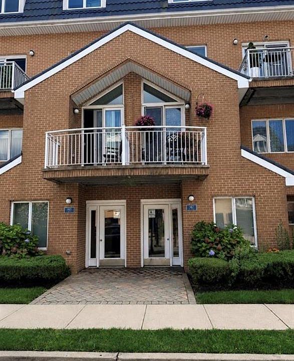 1st image of 1467 Royce St APT 3L