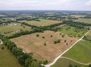 2323 W Austin Ln, Springfield, MO 65803