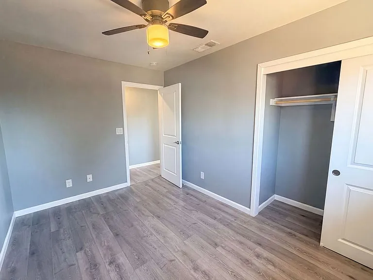 3713 Ripley St — Photo 17