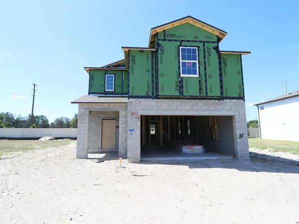 3023 Misty Marble Dr, Zephyrhills, FL 33540