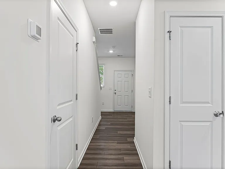 1012 Paddington Dr — Photo 13