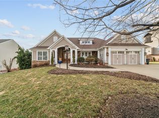 2409 Wheatland Cir, Delmont, PA