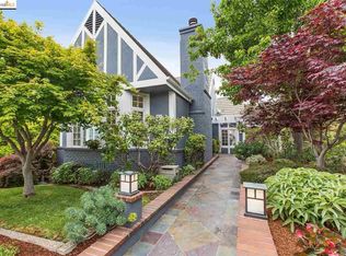5016 Cochrane Ave, Oakland, CA 94618