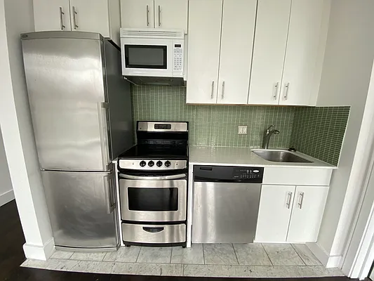 Rented by Corcoran | media 24