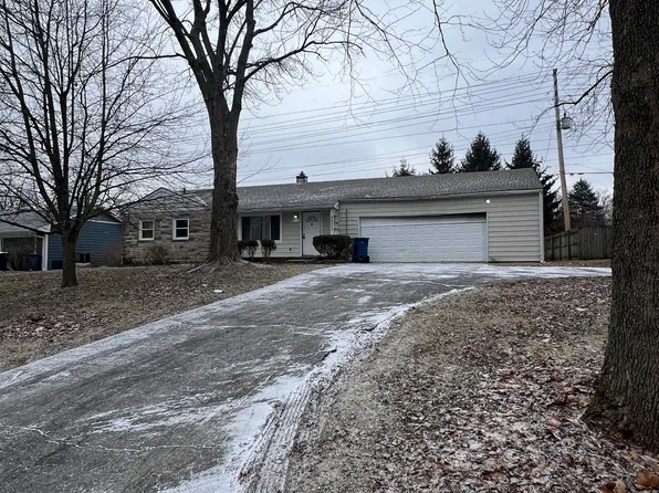 6533 Parker Ln, Indianapolis, IN 46220