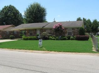 304 Delta Ave, Trumann, AR 72472