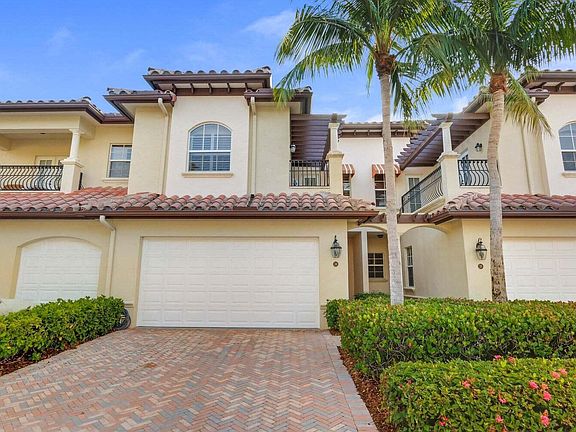 2nd image of 34 Marina Gardens Drive