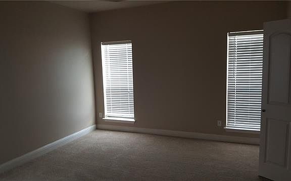 2nd image of 2077 Fm 36 S