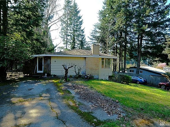 3rd image of 801 NE Vena St