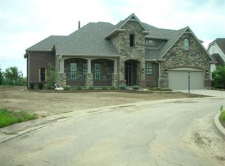 184 Wynstone Ct, Beavercreek Township, OH 45385