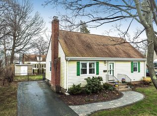 32 Brian Rd, West Hartford, CT 06110