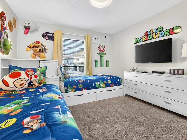 Plunker Dr — Photo 15