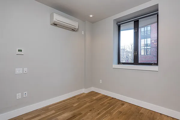 Rented by Nooklyn NYC LLC | media 58