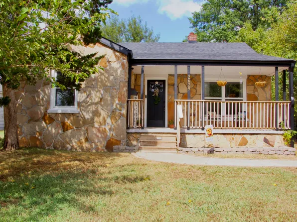 2629 W College Street, Springfield, MO 65806