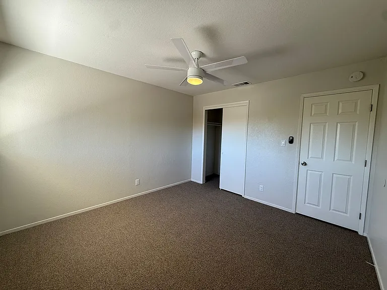 9905 El Camino Real — Photo 18