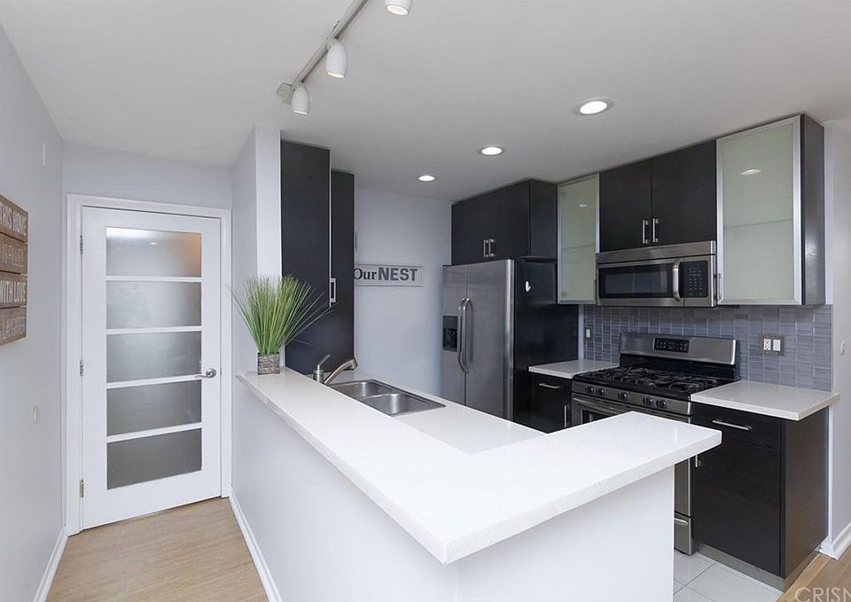 1st image of 365 Burchett St Unit 109