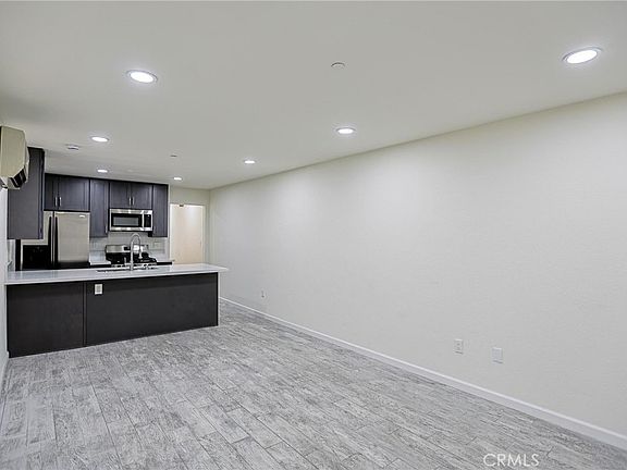 2nd image of 17200 Newhope St APT 123