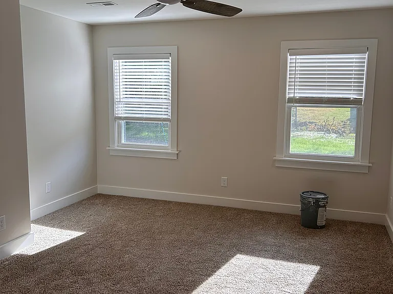2713 Six Mile Ln — Photo 44