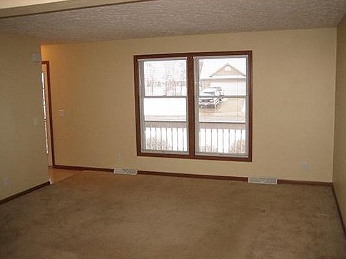 2nd image of 1192 Wildflower Dr