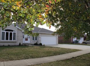 16322 Celtic Cir, Manhattan, IL 60442