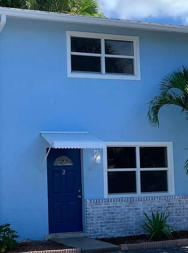 2 bed, 1.5 bath, 900 sqft, $2,200 — Photo 2