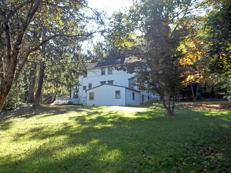 1st image of 179 Sussex Ave