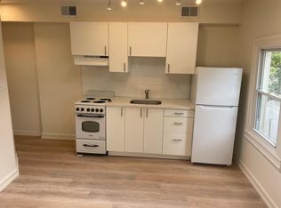 1643 34th St NW #B, Washington, DC 20007