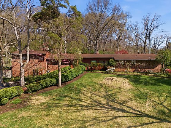 2nd image of 6002 Hickory Valley Rd