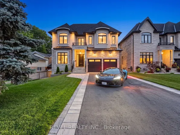 1472 Highbush Trl, Pickering, ON L1V 1N5
