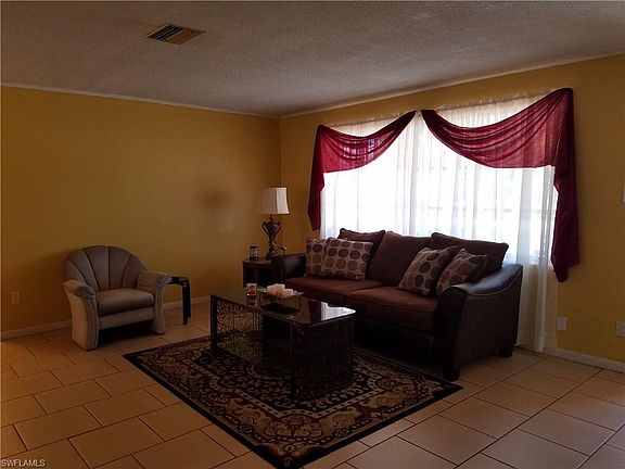 3rd image of 1642 Verona Dr