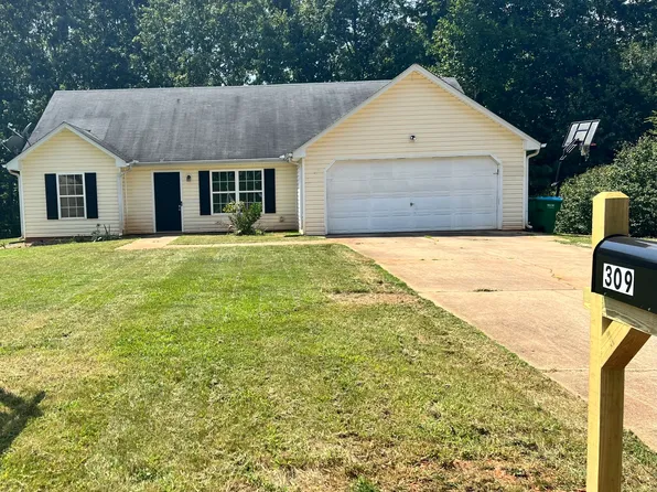 309 Christian Ln, Carrollton, GA 30116