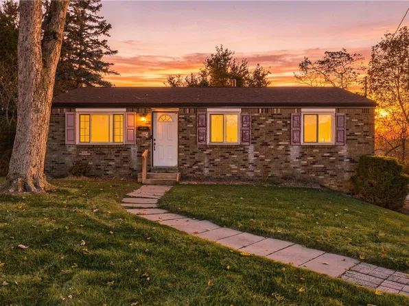 145 Mohawk Trail Dr, Pittsburgh, PA 15235