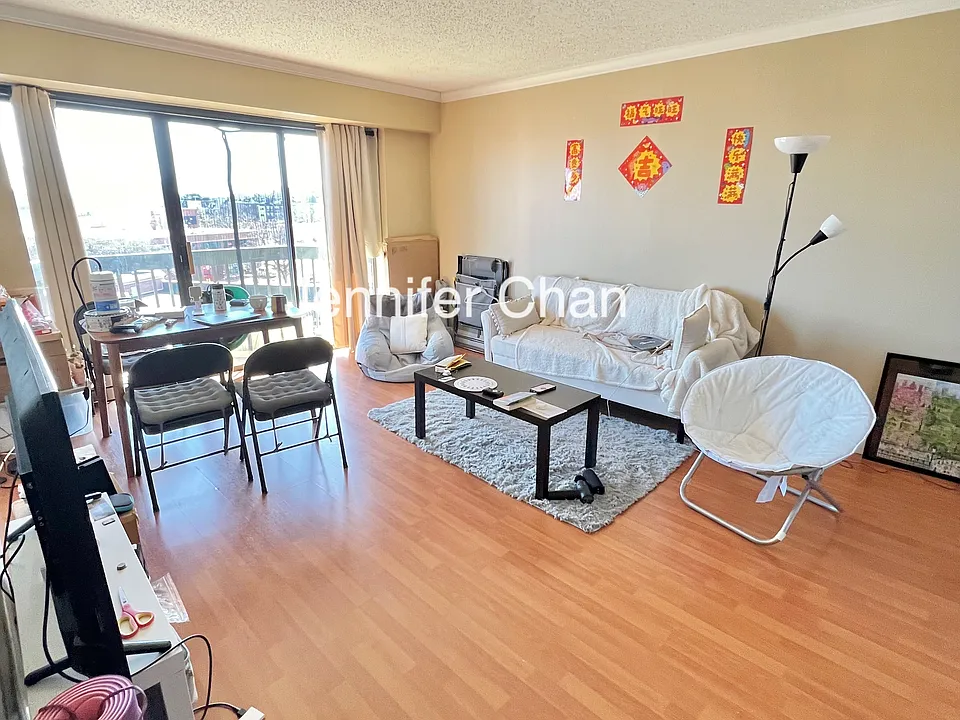 15 N Beacon St #703-A