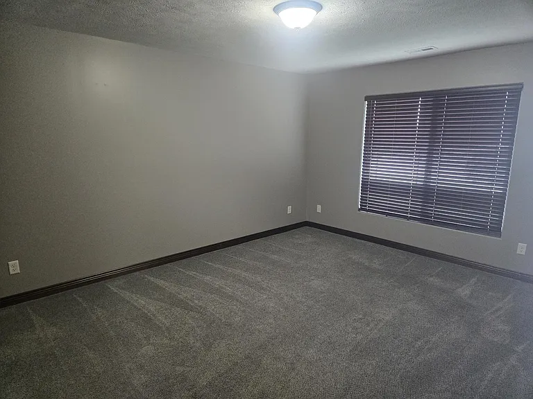 3772 Monarch Ave — Photo 8