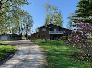 1025 W Kennedy Rd, Braidwood, IL 60408