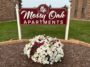 2989 Mossy Oak Circle, Green Bay, WI 54311