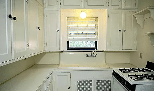 2530 Kendall Ave — Photo 19