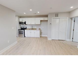 101 53rd St SE #4, Washington, DC 20019