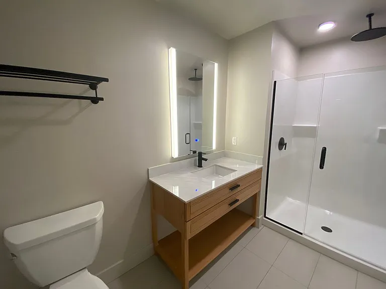 One Park Apartments — Photo 12