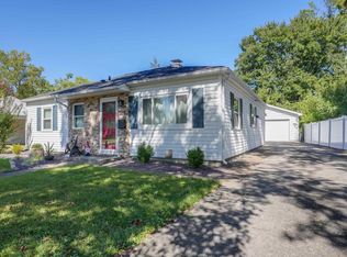 3211 Stratford Rd, Evansville, IN 47710