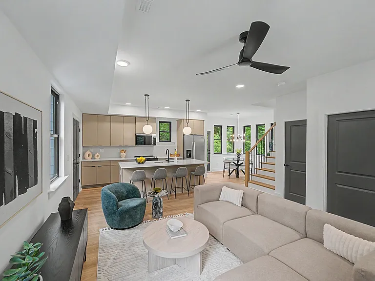 6717 Tracy Ave — Photo 9