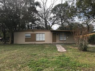 10656 Wake Forest Ave, Jacksonville, FL 32218