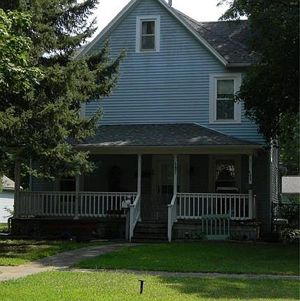 2nd image of 597 W Washington St