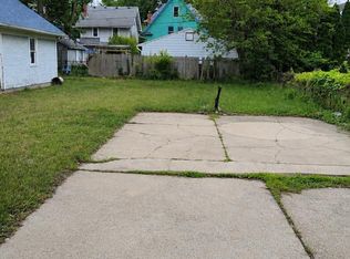 2712 Glenwood Ave, Toledo, OH 43610