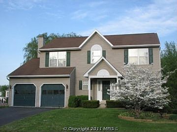 1st image of 4 McCormick Ct