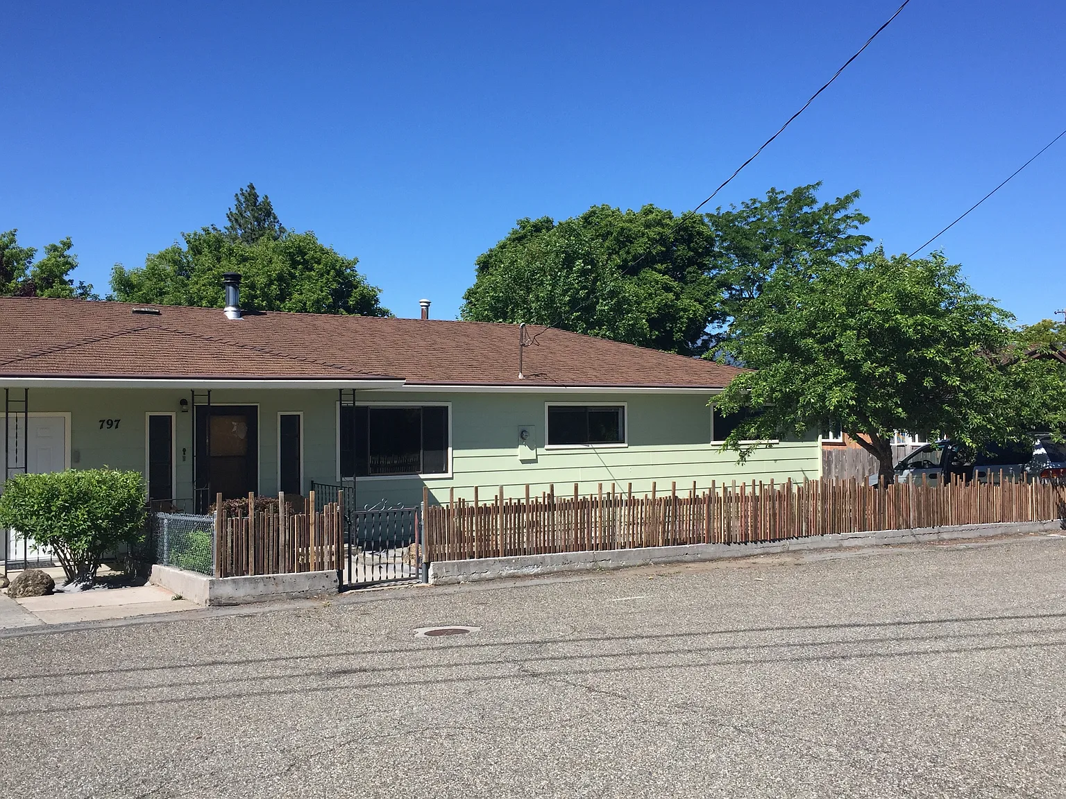 3 bed, 1750 sqft, $1,750 — Photo 1