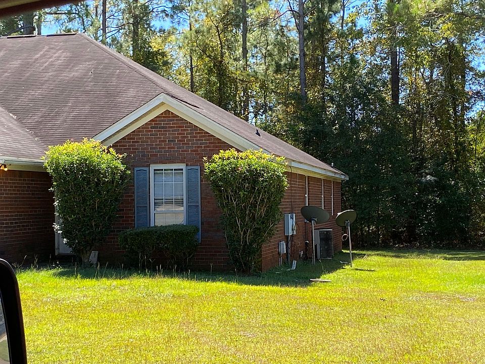 2nd image of 3922 Rodnor Forest Ln #B