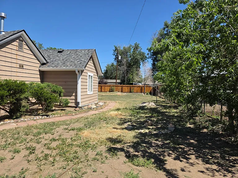 1547 W Byers Pl — Photo 4